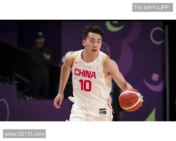 胡明轩领衔崛起，全面解析中国篮球新星的成长与突破